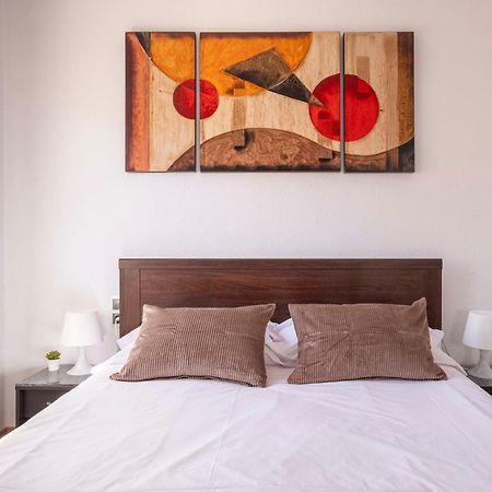 5 Min To The Sea And 15 Min To Barcelona Center Apartment Sant Adria de Besos Exterior photo