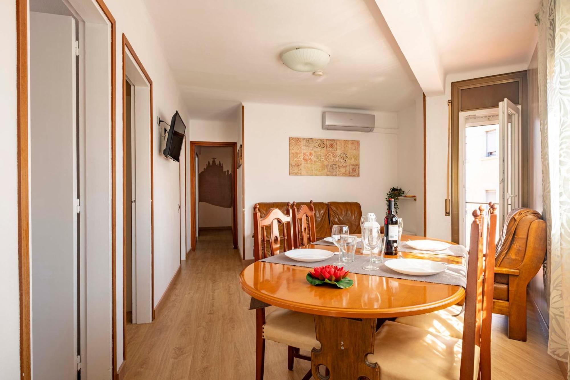 5 Min To The Sea And 15 Min To Barcelona Center Apartment Sant Adria de Besos Exterior photo