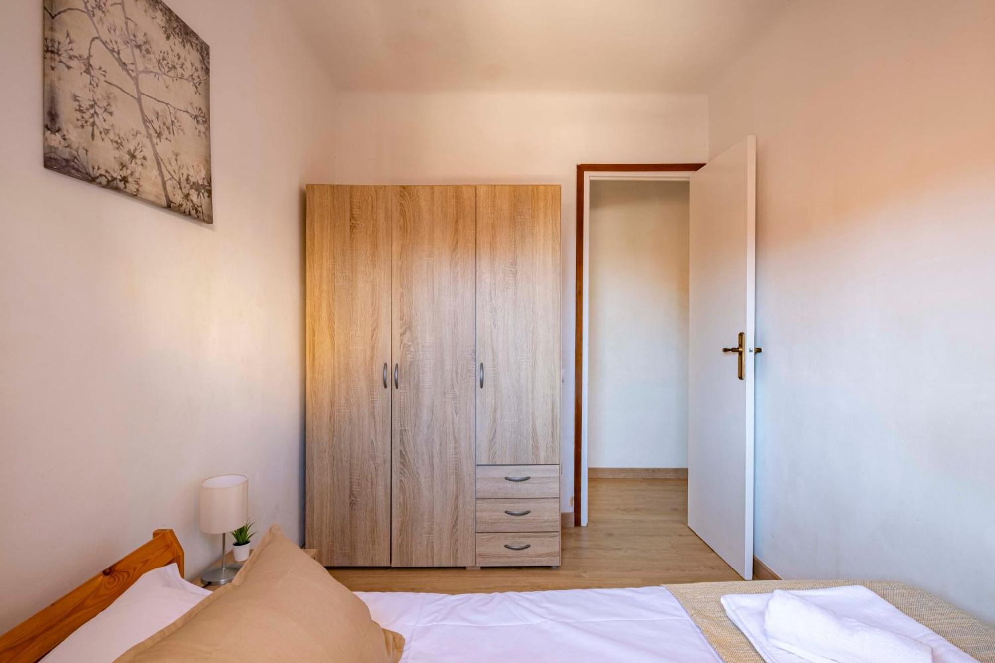 5 Min To The Sea And 15 Min To Barcelona Center Apartment Sant Adria de Besos Exterior photo